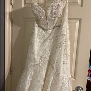 Elegant Beaded Lace Gown-Wedding Dress